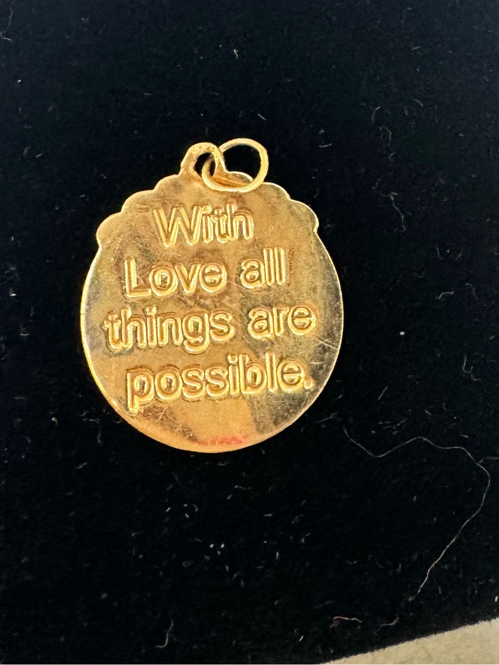 *FLASH SALE * Vintage Medallion Style Pendant • 14 KT - Picture 2 of 2